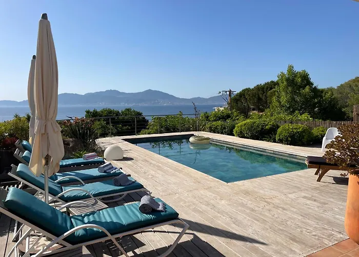 4 Etoiles 3 Vue Ajaccio וילה *